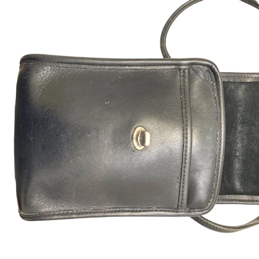 Coach vintage black leather scooter bag with nickel hardware